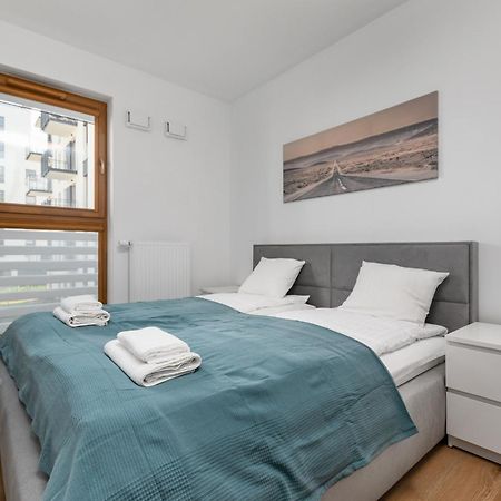 Przy Torach 3 By Homeprime Warsaw Exterior photo