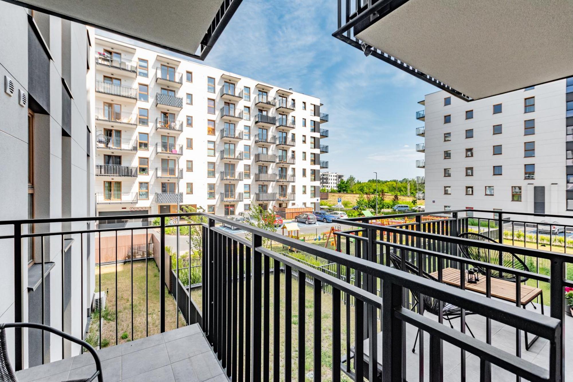 Przy Torach 3 By Homeprime Warsaw Exterior photo